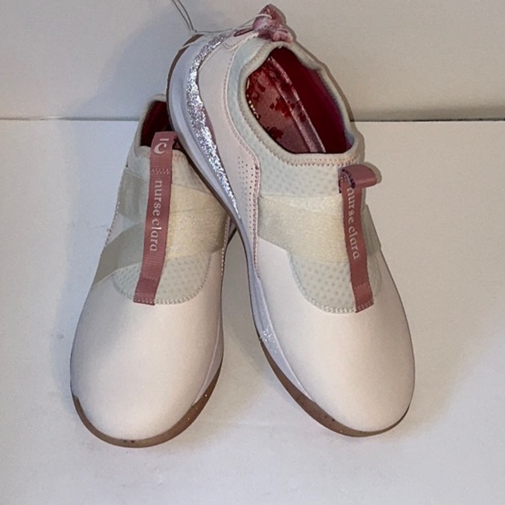 New, Clove Nurse Clara , 11.5